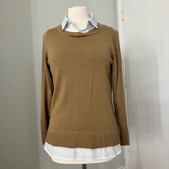 Intro. ❤️ V-neck sweater - Picture 1 of 4